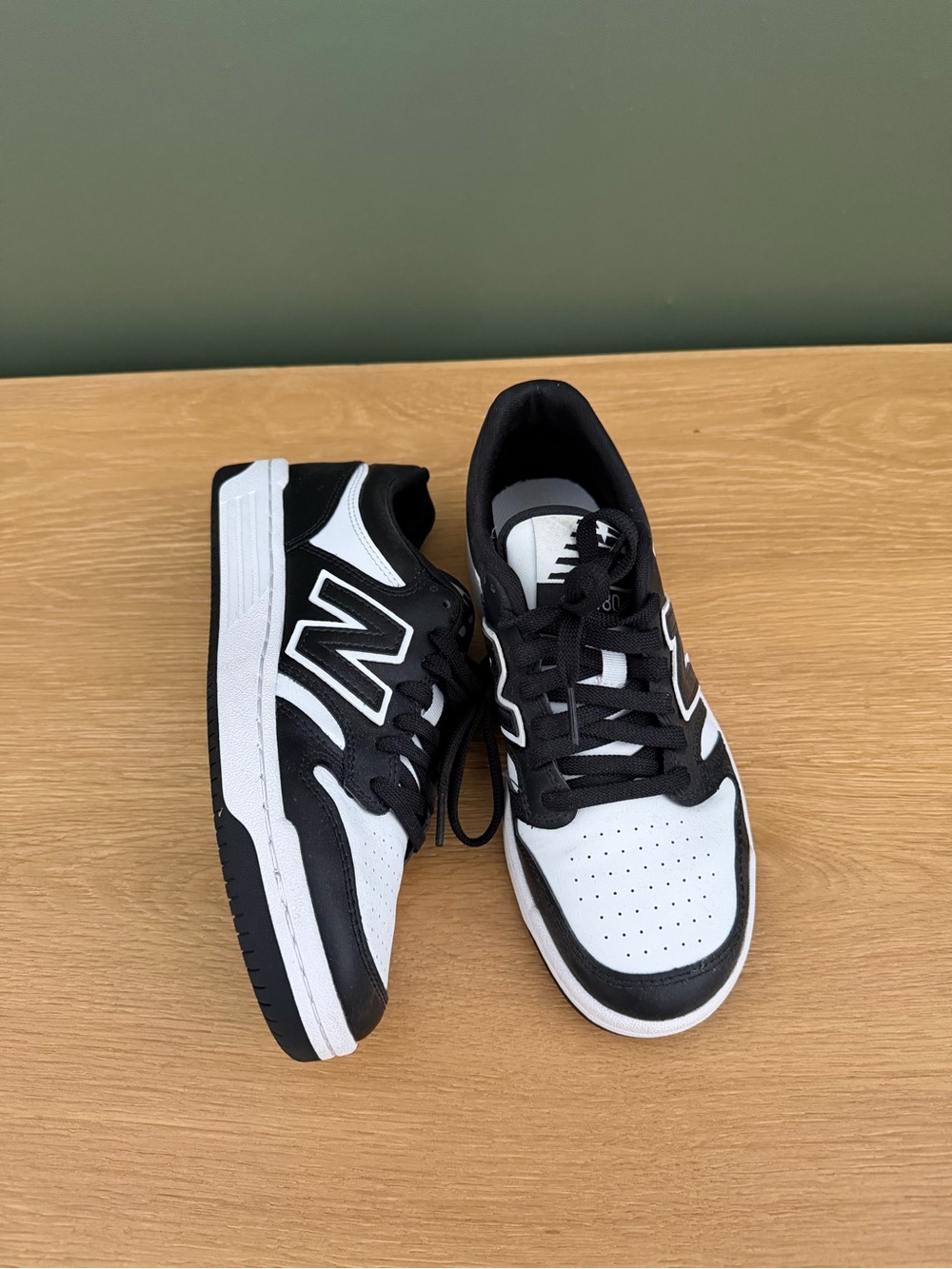 New Balance 480